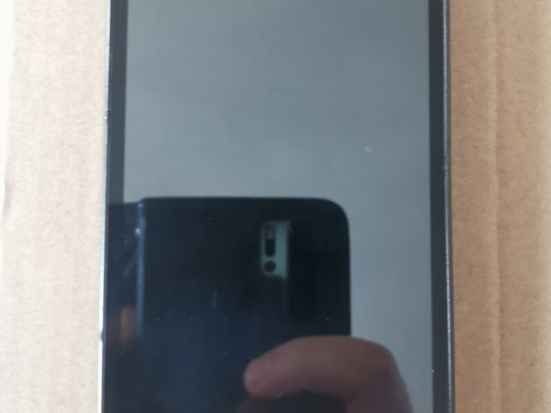 HTC HD2 - Čitajte Opis!