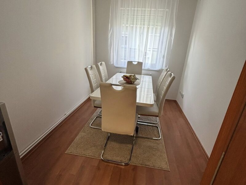 Mladenovac duplex 132 kvadrata - uknjizen