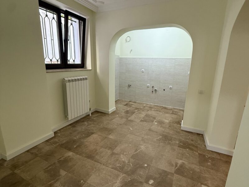 Voždovcu, lux zgrada stan od 65m2, 3.0