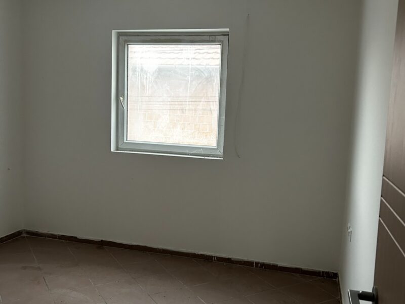 Ledine, izdavanje 100m2, 5 soba