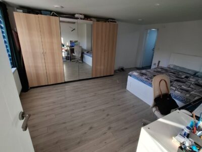 Prodaje se kuća od 182m2 u Vrčinu.
