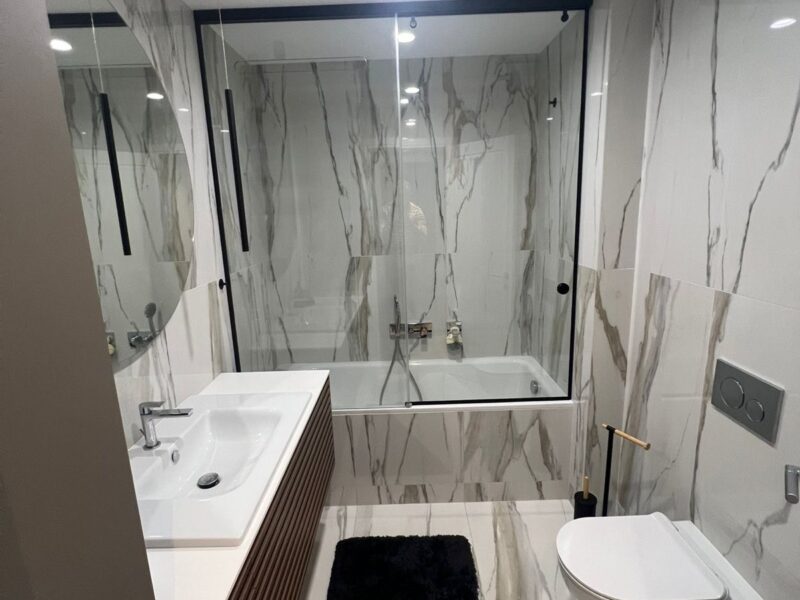 Prodajem stan u Kennedy Residence 82m2