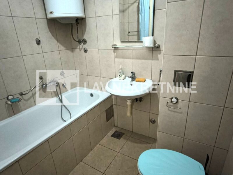 PRODAJE se STAN u Ovči (Palillula), 36m2+terasa 17m2
