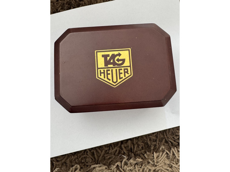 Tag Heuer kutija