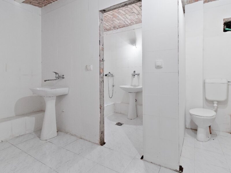 LOKAL 38 m² U STROGOM CENTRU GRADA – ZMAJ JOVINA 7