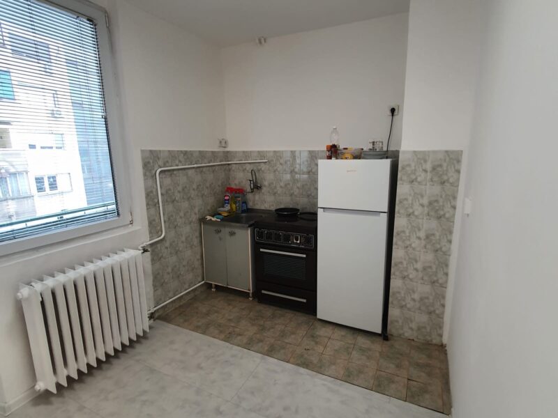 Dvosoban stan 60 m2 u Karadjordjevoj na prodaju