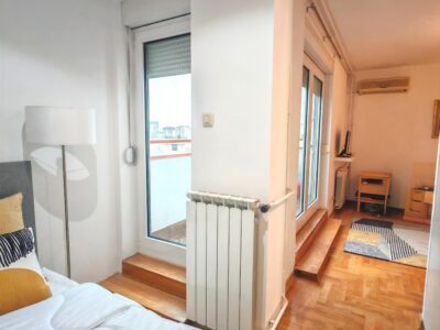 Izdavanje Dorćol uključeno grejanje I struja