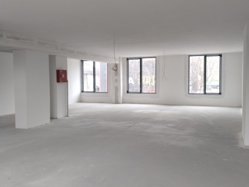 Lokal u Kumoraskoj ulici Izdavanje/prodaja od 311m2