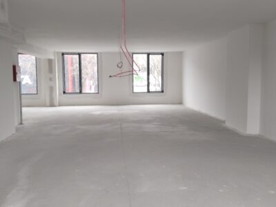 Lokal u Kumoraskoj ulici Izdavanje/prodaja od 311m2