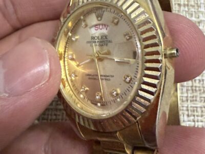 Ženski sat Rolex Day-Date stil – kvarc – radi – 33mm