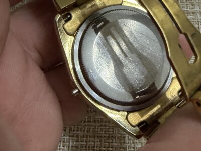Ženski sat Rolex Day-Date stil – kvarc – radi – 33mm
