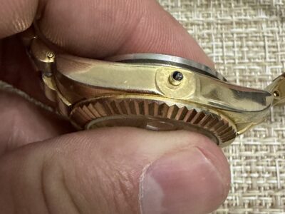 Ženski sat Rolex Day-Date stil – kvarc – radi – 33mm