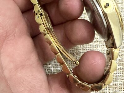Ženski sat Rolex Day-Date stil – kvarc – radi – 33mm