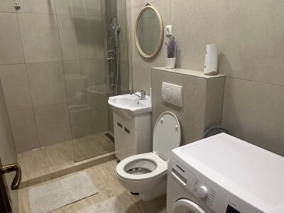 Izdaje se stan u centru Beograda – Obilićev venac