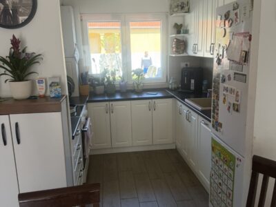 PRODAJA – NOV, MODERAN DUPLEKS U NOVIM BANOVCIMA (BLIZINA DUNAVA) 82 m² + dvorište | 160.000 €