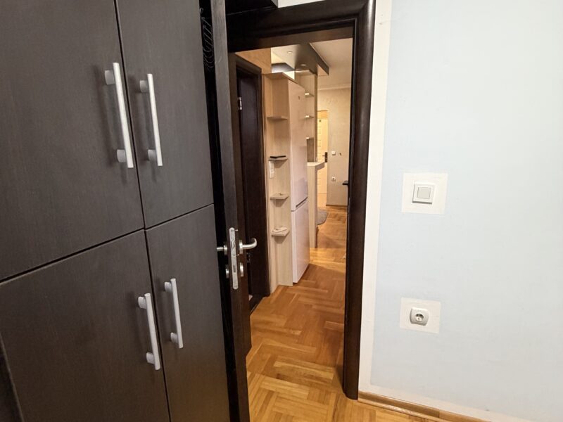 Stan Mirijevo 1.5 stan 36m2 4 sprat direktno od vlasnika