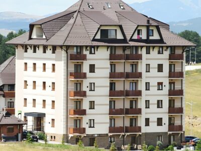 LUX APARTMAN 37m² SA BAZENOM – ZLATIBOR