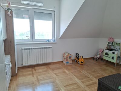 Zemun – Plavi horizonti | Četvorosoban dupleks 119m² | Uknjižen | Može na kredit